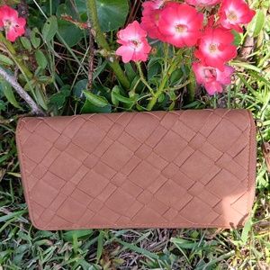 EUC UNIVERSAL THREAD LONG ZIP WALLET LIGHT BROWN
